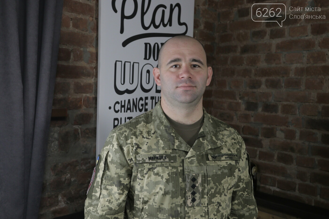 "У нас задача була одна - утримати Донецький аеропорт". Військові, які обороняли ДАП (Відео)