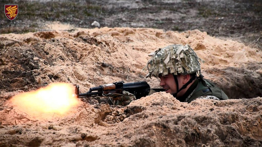 ЖИТОМИРСЬКІ ДЕСАНТНИКИ ПРОДОВЖУЮТЬ ПІДВИЩУВАТИ БОЙОВУ МАЙСТЕРНІСТЬ ПІД ЧАС ПРАКТИЧНИХ ПОЛЬОВИХ ЗАНЯТЬ
