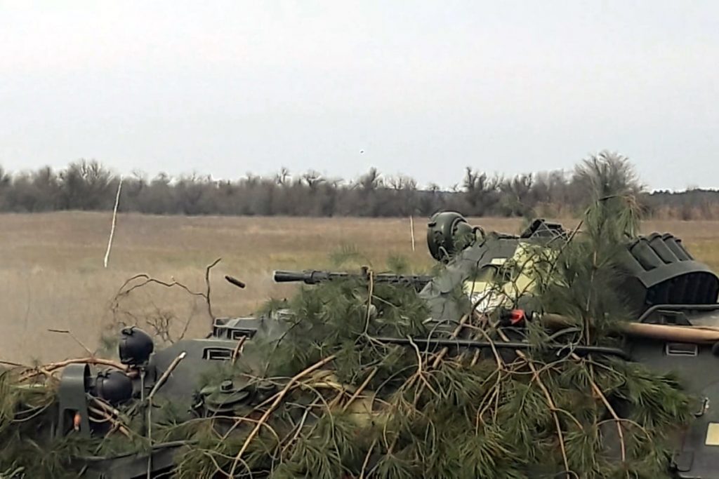МИКОЛАЇВСЬКІ ДЕСАНТНИКИ ПІДВИЩУЮТЬ БОЙОВУ МАЙСТЕРНІСТЬ ПІД ЧАС ТАКТИЧНИХ НАВЧАНЬ З БОЙОВОЮ СТРІЛЬБОЮ (Фоторепортаж)