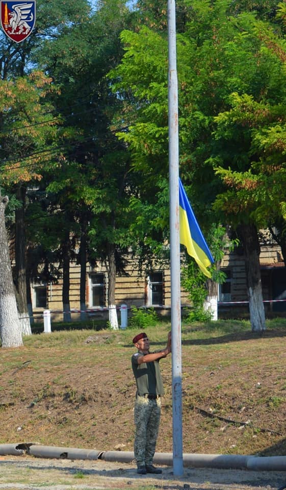 ВОЇНИ-ДЕСАНТНИК ВЗЯЛИ УЧАСТЬ У ЗАХОДАХ З НАГОДИ ДНЯ ДЕРЖАВНОГО ПРАПОРА УКРАЇНИ (Фоторепортаж)
