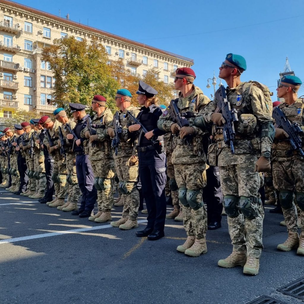ВОЇНИ-ДЕСАНТНИКИ ВЗЯЛИ УЧАСТЬ У МАСШТАБНОМУ СВЯТКОВОМУ ПАРАДІ ВІЙСЬК З НАГОДИ 30-Ї РІЧНИЦІ НЕЗАЛЕЖНОСТІ УКРАЇНИ
