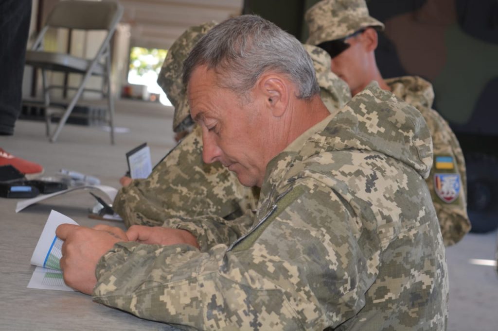 SABER JUNCTION – 2021”: УКРАЇНСЬКІ ДЕСАНТНИКИ ВСТАНОВИЛИ НА ОВТ ЗАСОБИ ІМІТАЦІЇ ТА ВІДБУЛИ ДО РАЙОНУ ВИКОНАННЯ НАВЧАЛЬНО-БОЙОВИХ ЗАВДАНЬ
