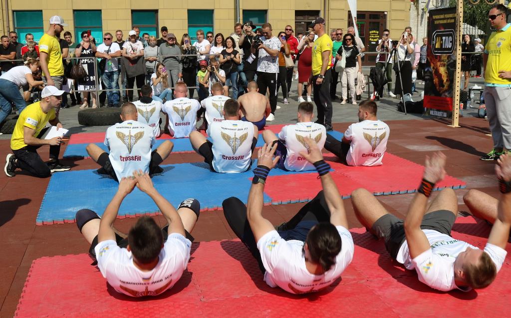 У Житомирі визначили найсильнішу команду під час відкритого чемпіонату ДШВ ЗС України з функціонального багатоборства – кросфіту
