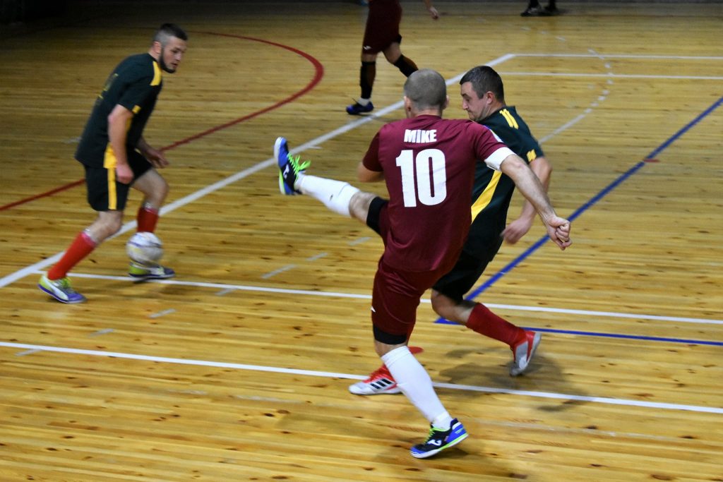 Відкритий чемпіонат міста Житомир з футзалу. Як зіграли команди десантників