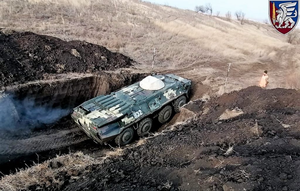 Десантники з Донеччини продовжують удосконалювати бойову майстерність