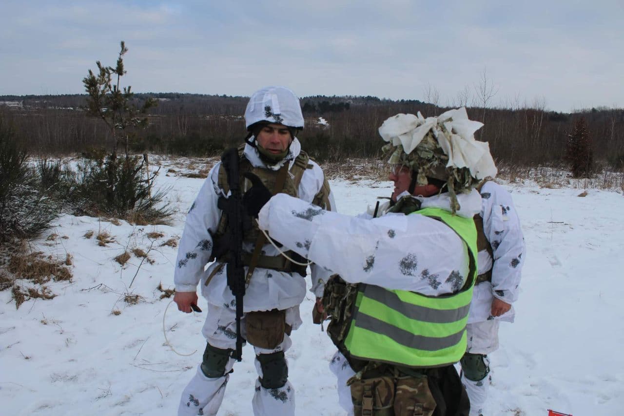 Львівські десантники підвищують практичні навички підривної справи