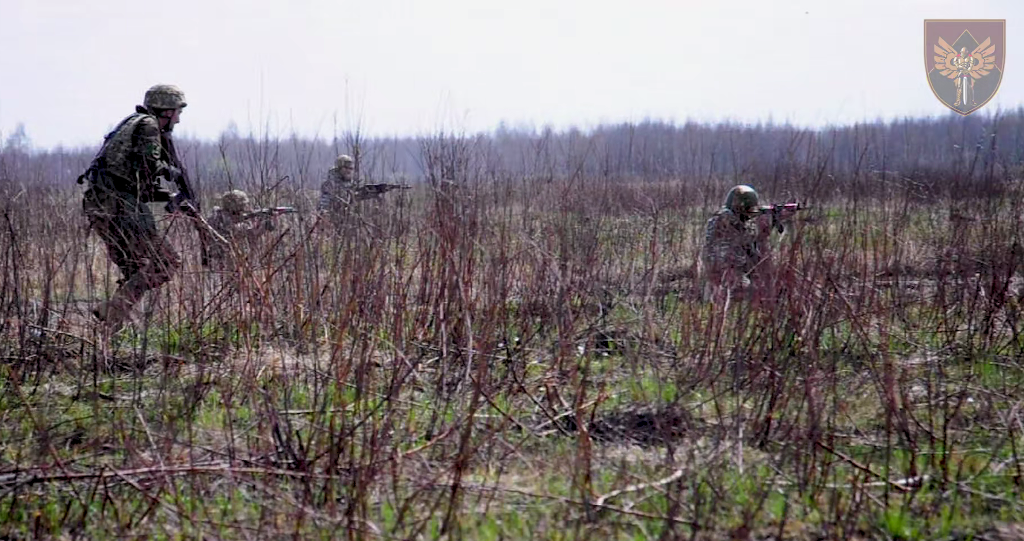 Воїни-десантники підвищують бойову майстерність для подальшого знищення російських окупантів
