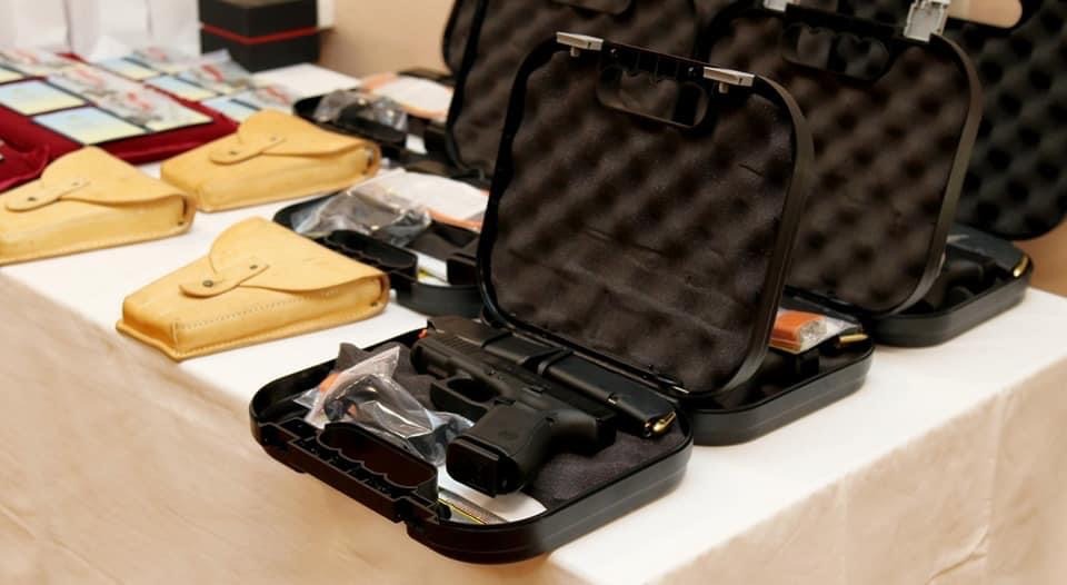 Командувач ДШВ ЗС України вручив відзнаки Миколаївським десантникам