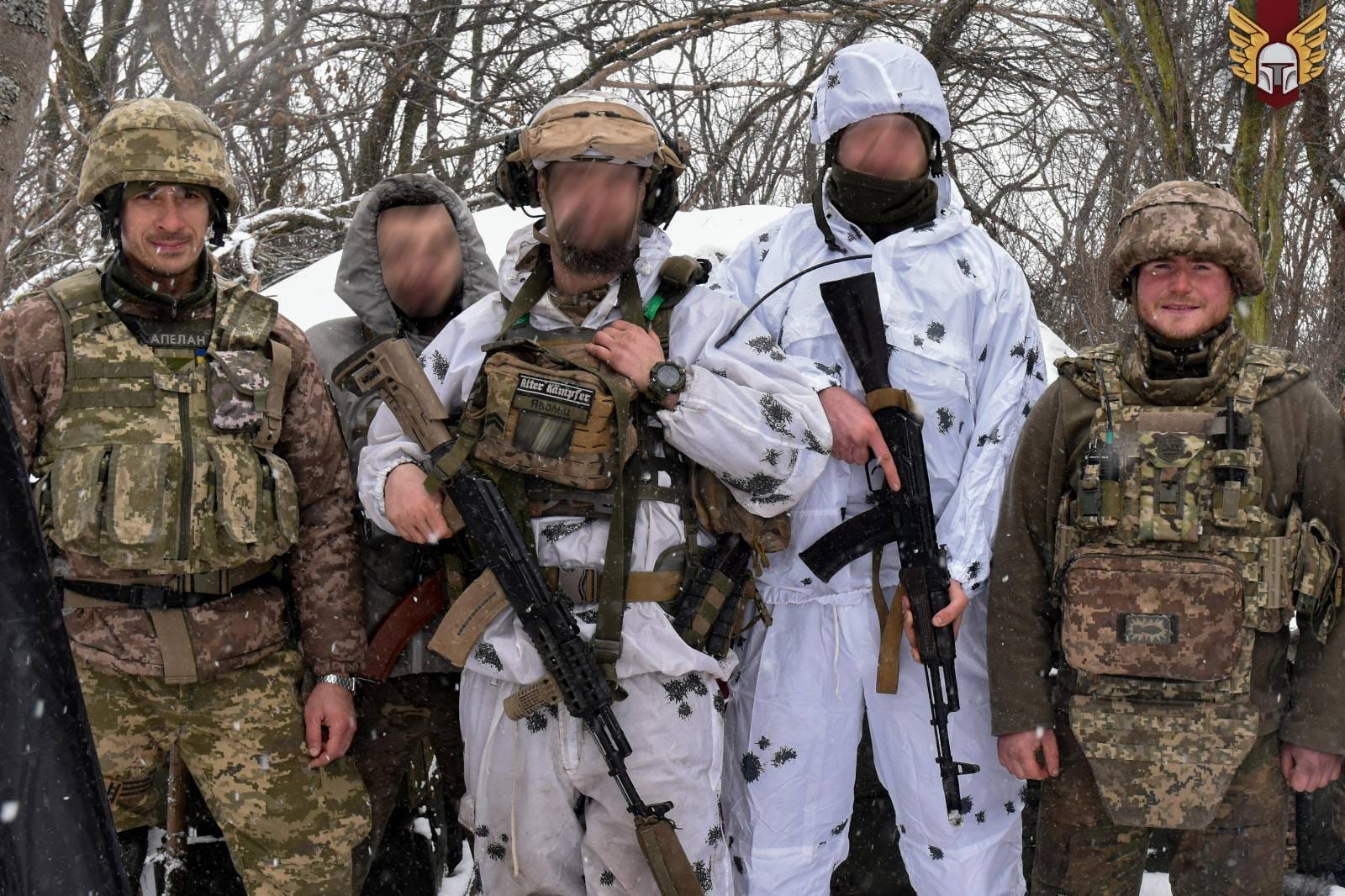 Передові позиції надійно захищені воїнами-десантниками (Фоторепортаж)