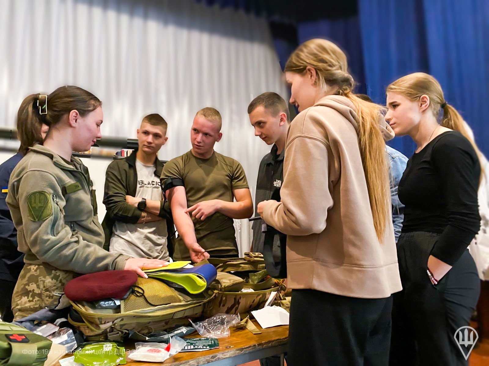 Десантники провели урок мужності для курсантів Житомирського військового інституту імені С. П. Корольова