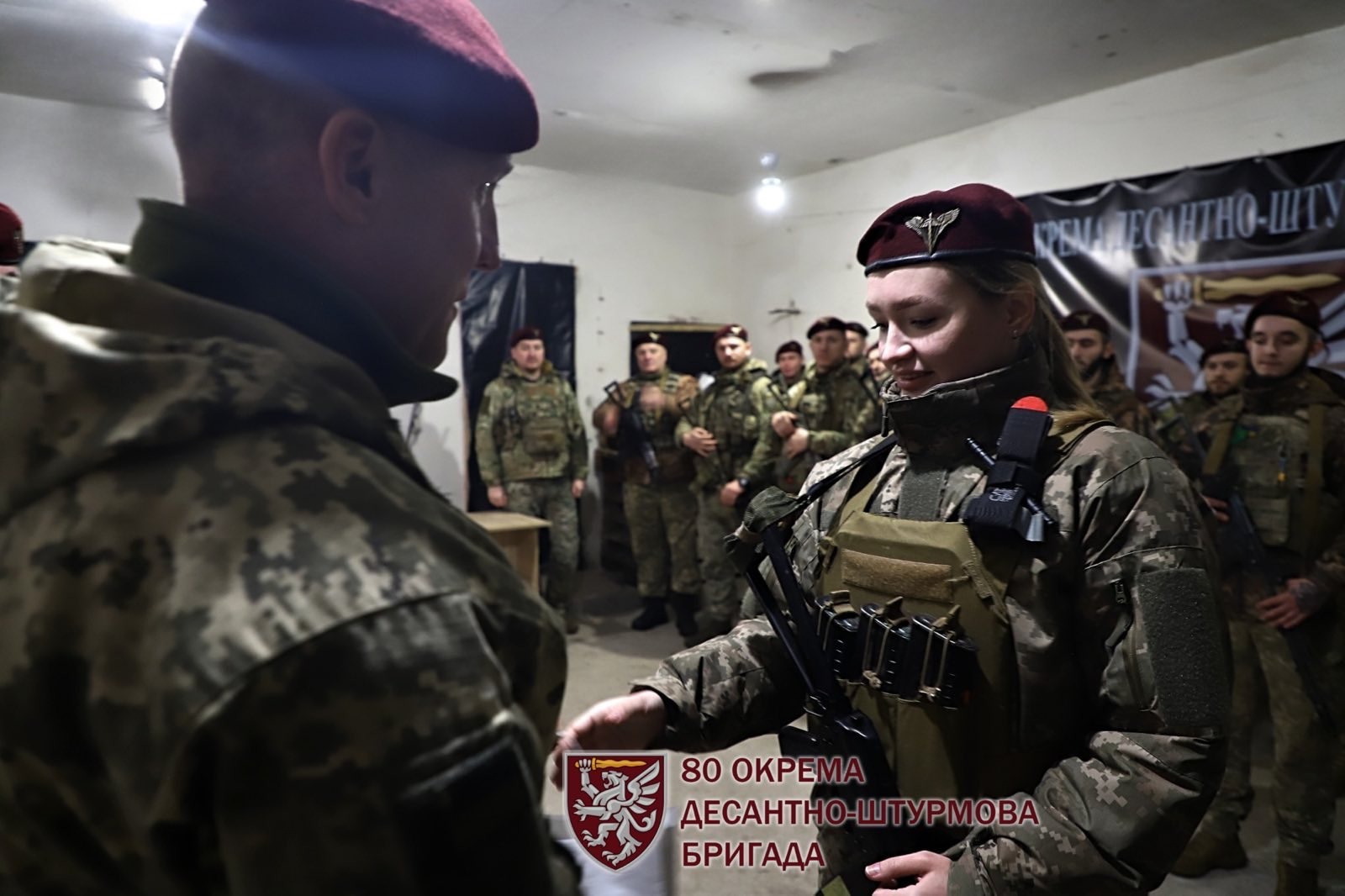 Галицьких десантників відзначили нагородами з нагоди Дня створення військової частини
