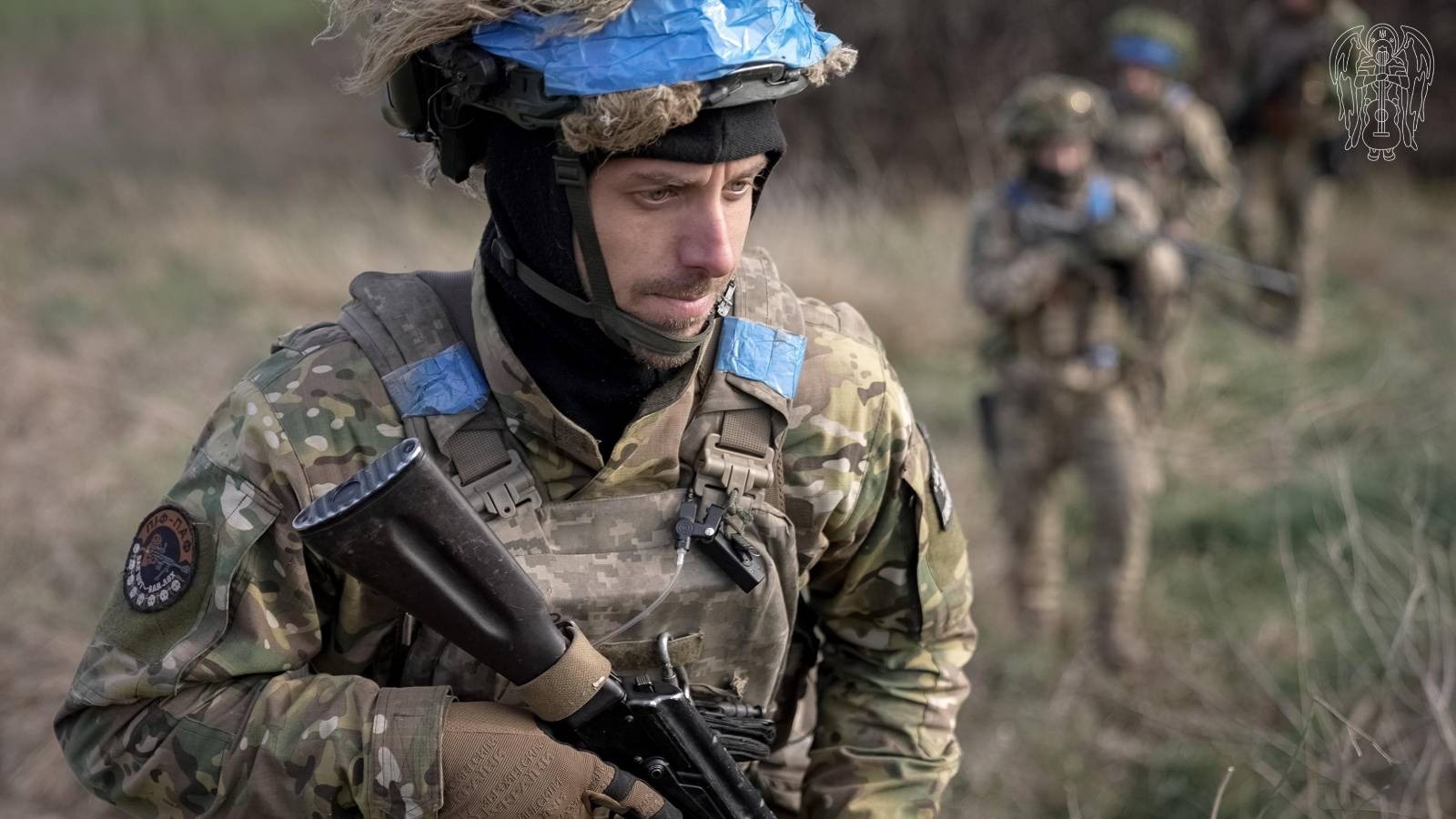 Блискавична атака і зайняття позицій
