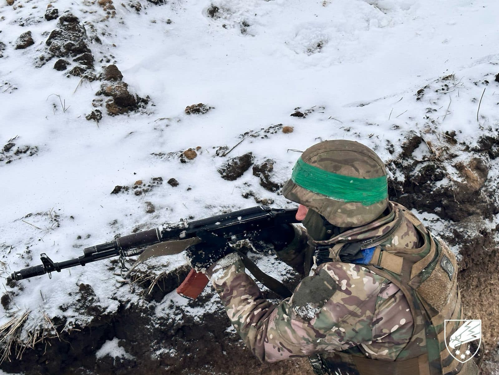 До ворожих позицій меньше кілометра...