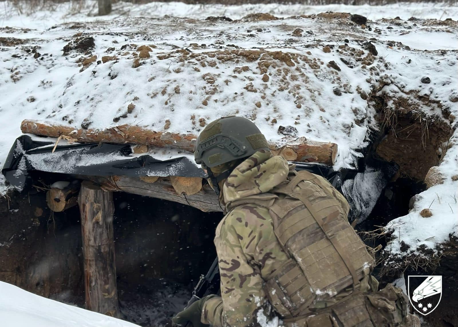 До ворожих позицій меньше кілометра...