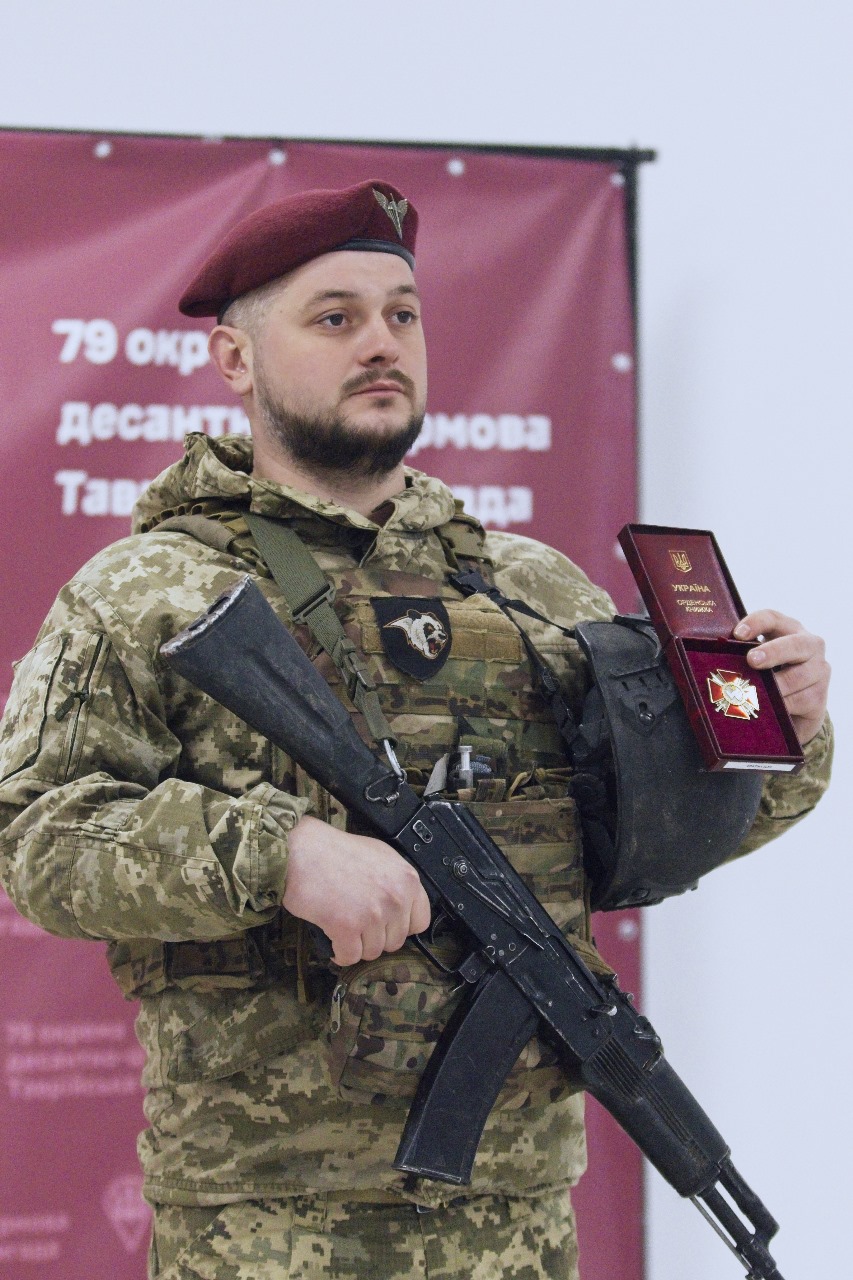 Таврійських десантників відзначено Державними нагородами та відомчими відзнаками