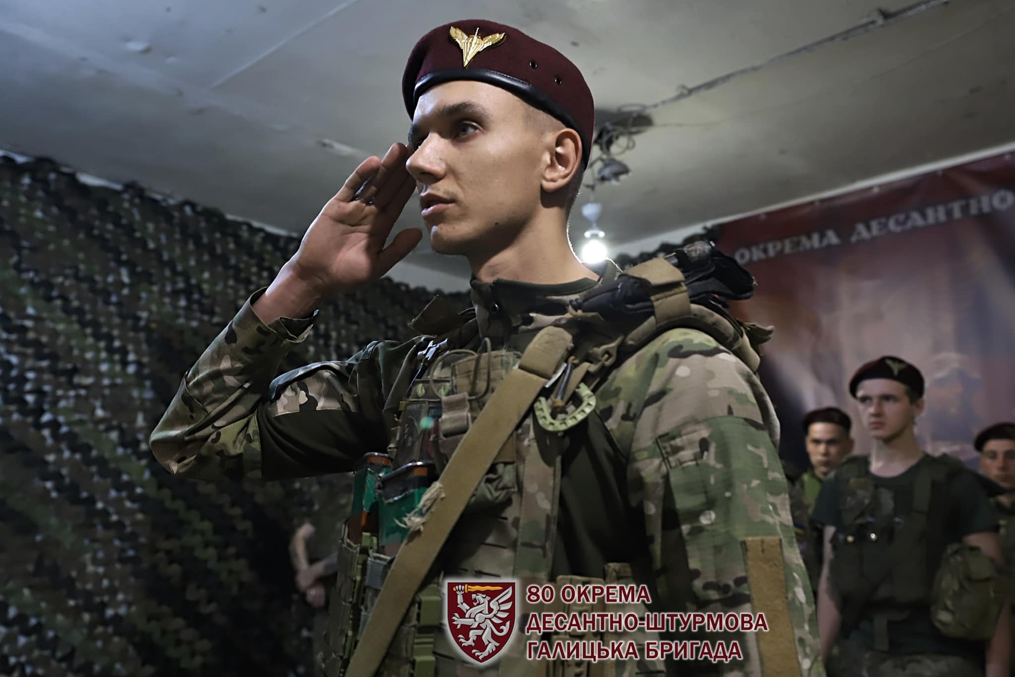 Ті, хто попри втому та небезпеку, продовжують боротись за Україну та її народ
