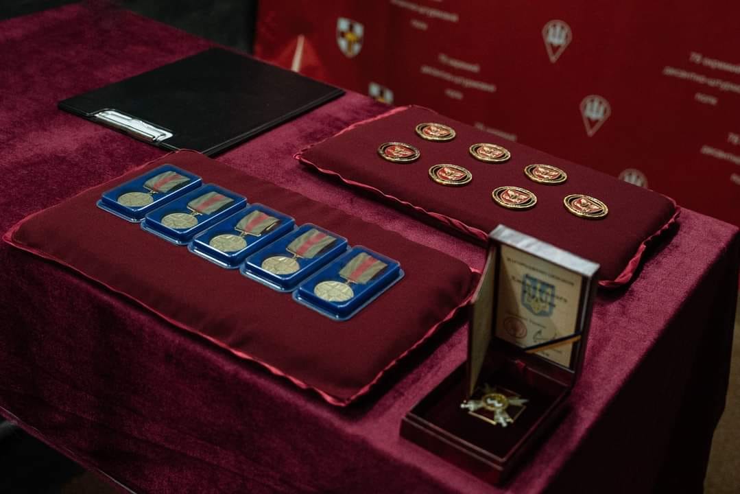Командувач ДШВ ЗС України бригадний генерал Ігор Скибюк нагородив десантників 78 одшп