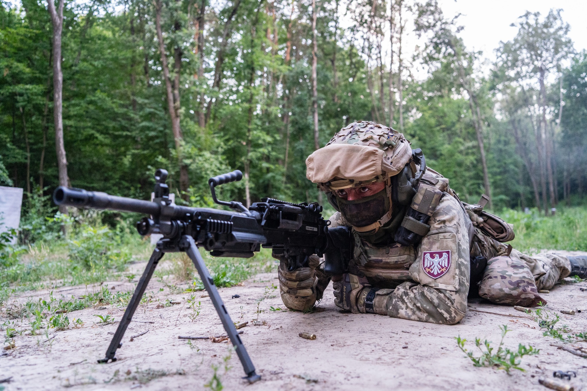 Єдність тилу озброює військо!