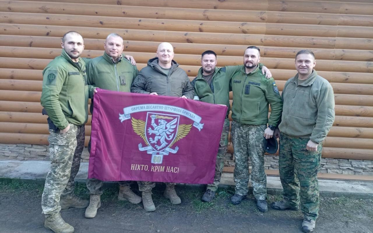 Артилерист ДШВ Володимир Любавін “Ворскла”: Я почав відчувати смерть на запах. Спілкувався з людьми – і розумів, що ті, хто через кілька днів загине, пахнуть по-особливому