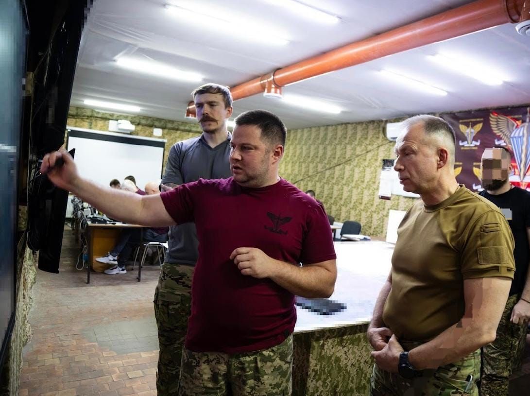Командувач ДШВ Герой України бригадний генерал Олег Апостол: