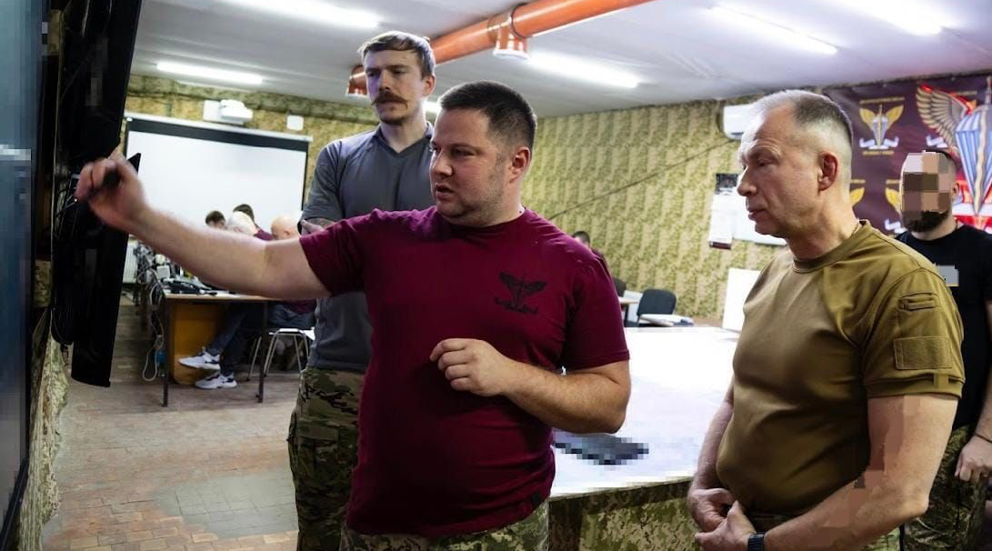 Олег Апостол, Герой України, командувач Десантно-штурмових військ, генерал-майор