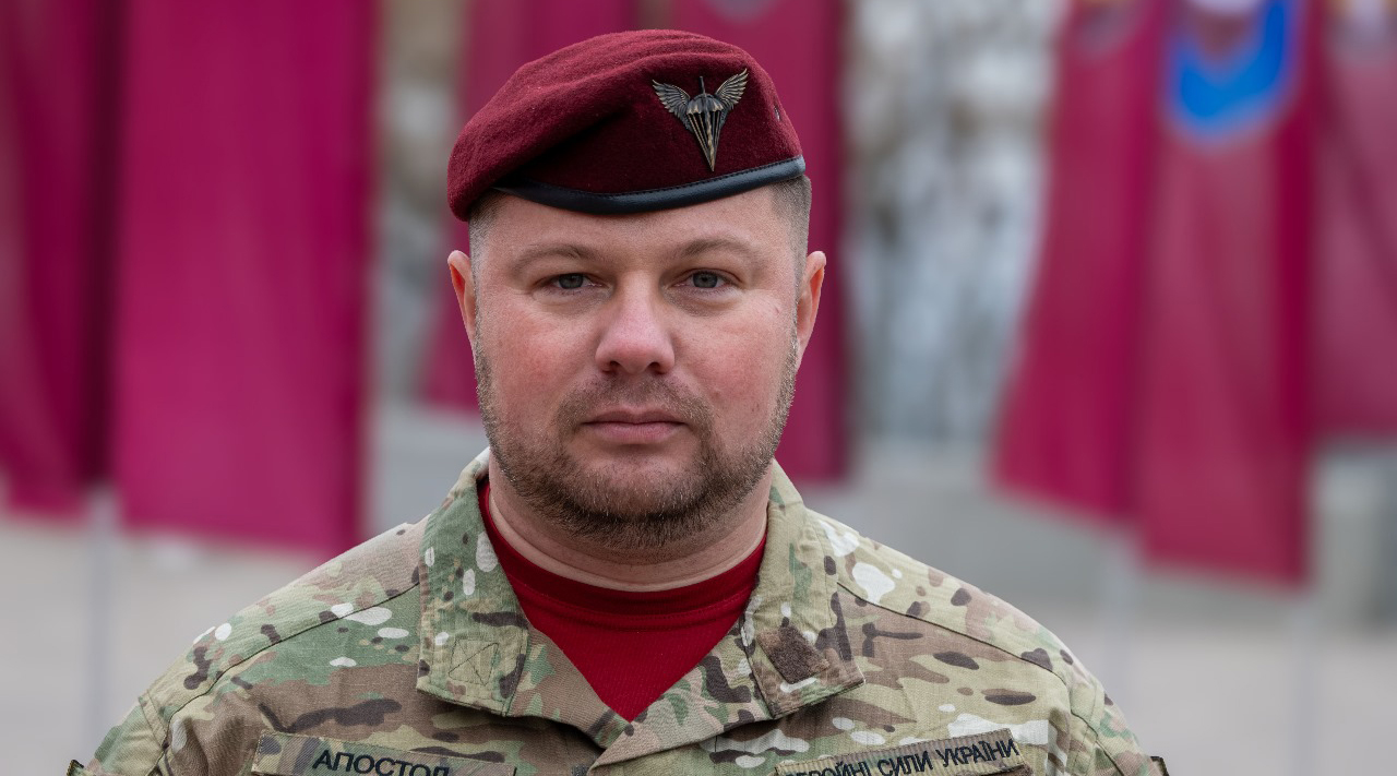 Олег Апостол, Герой України, командувач Десантно-штурмових військ, генерал-майор