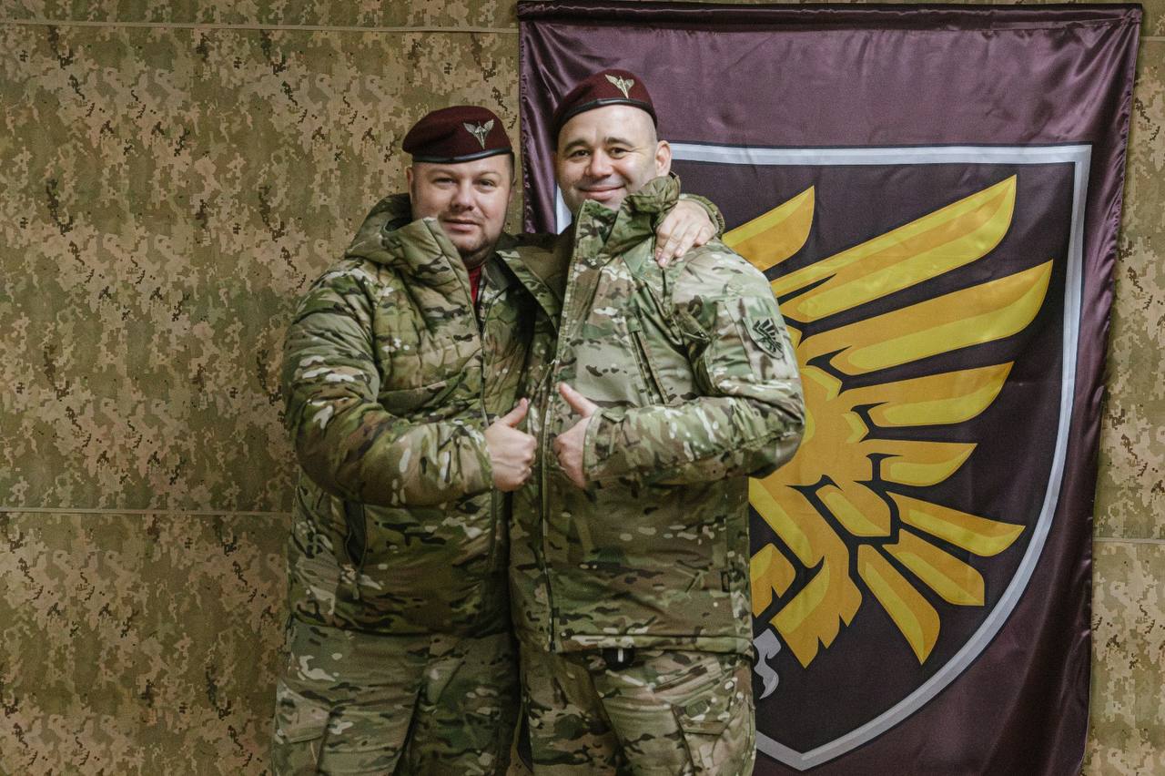 Командувач ДШВ Герой України бригадний генерал Олег Апостол: